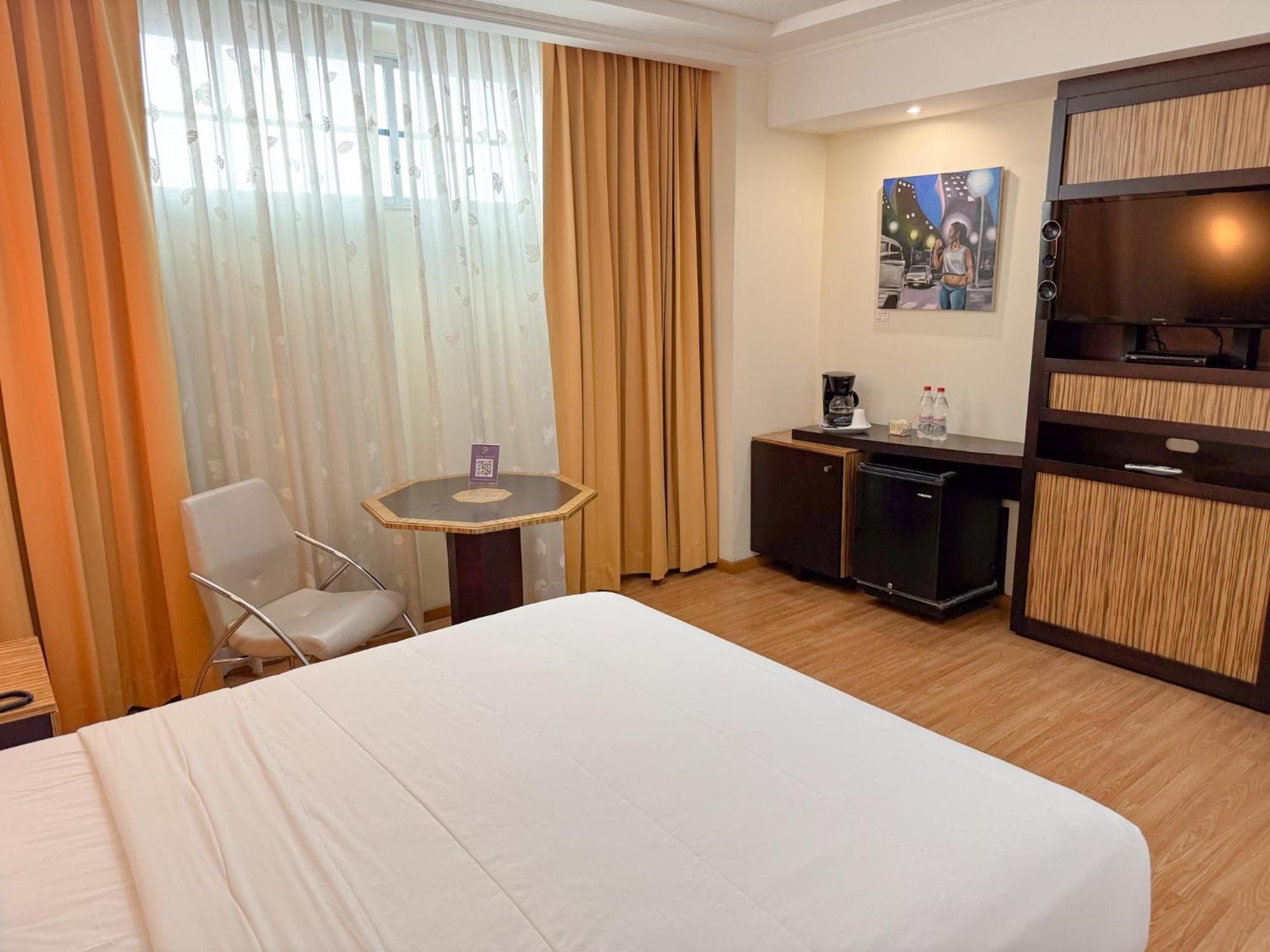 Gh Galeria Hotel Гуаякуил Екстериор снимка