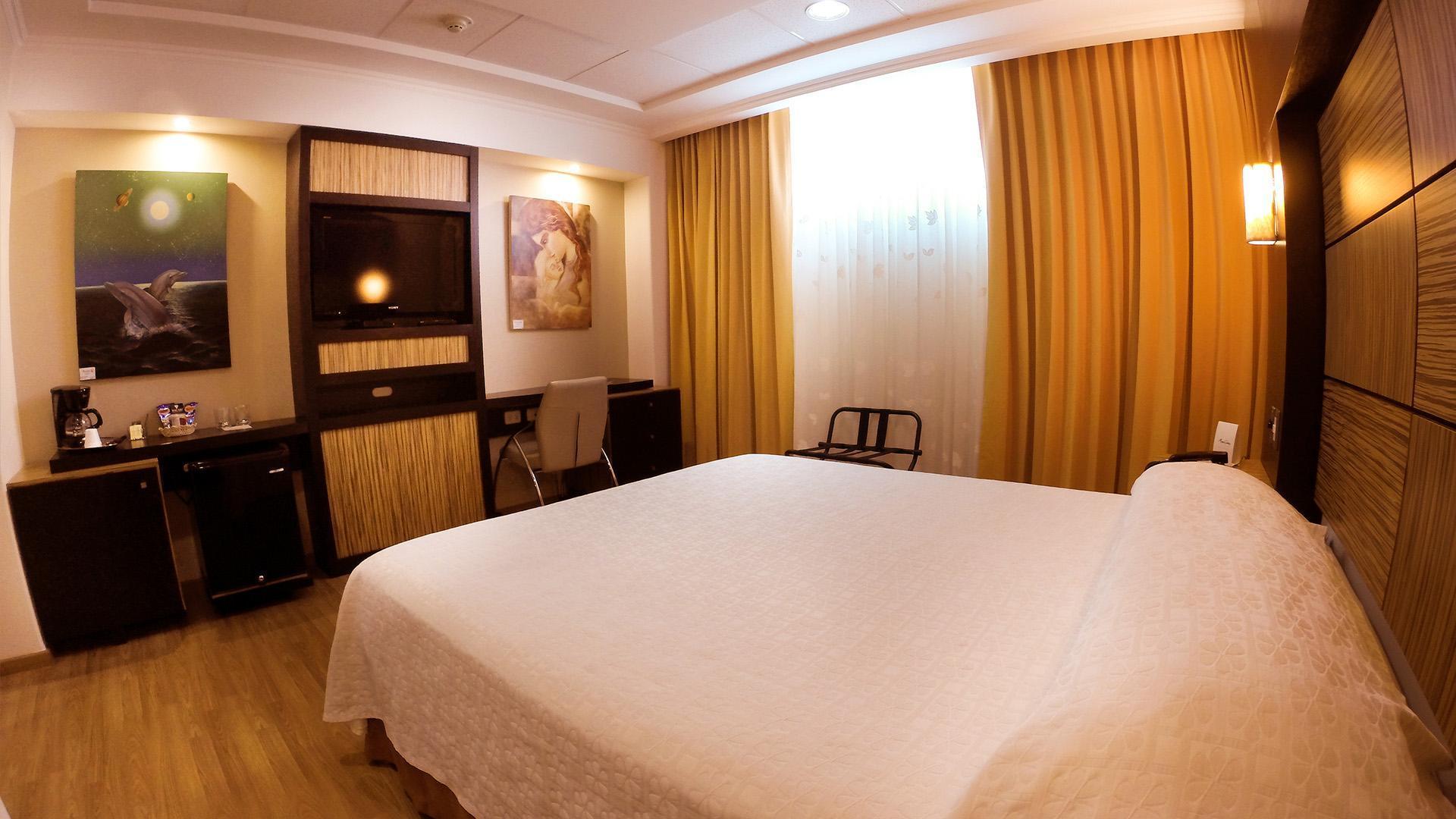 Gh Galeria Hotel Гуаякуил Екстериор снимка